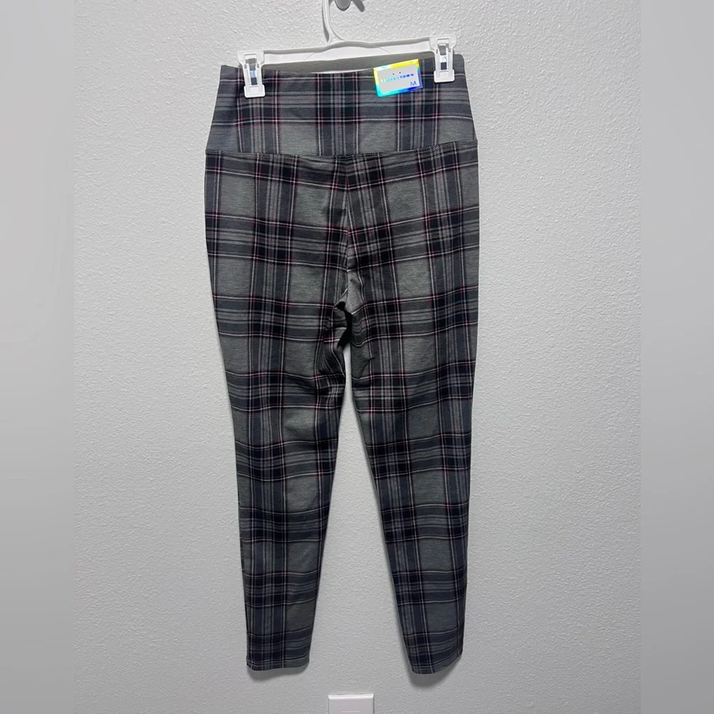 Tinseltown Gray Black Red Plaid Pants Size Medium